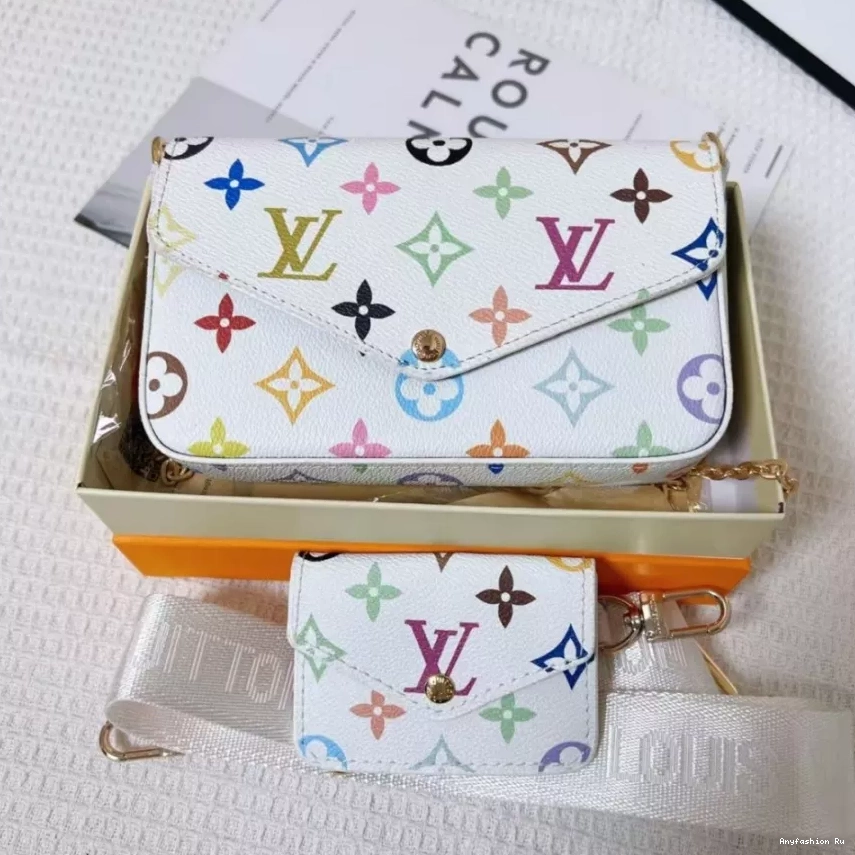 Louis Messenger 7992 For WellDesigned Vuitton Bags Women 0227